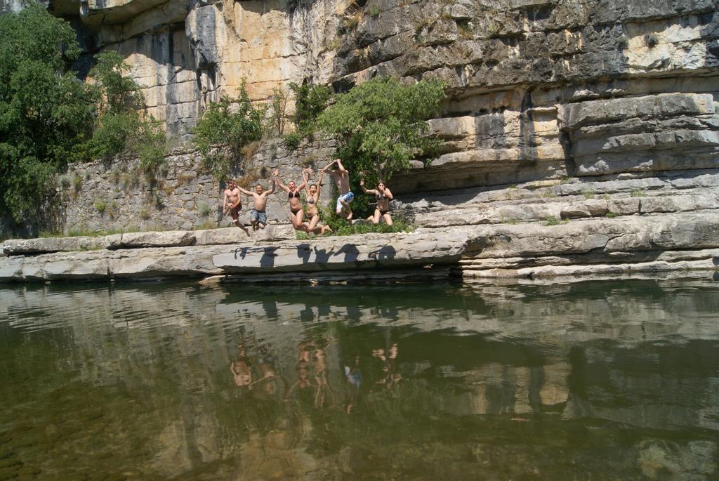 Camping Le Coin Charmant Chauzon Luaran gambar